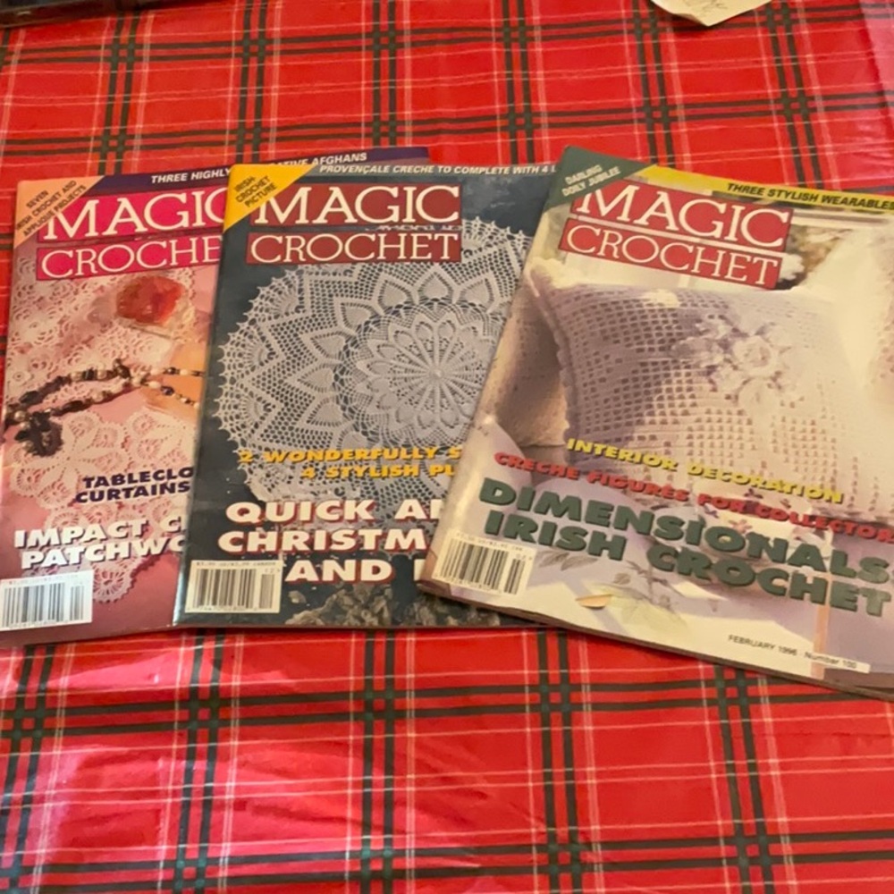 Set of 3 Magic Crochet magazines